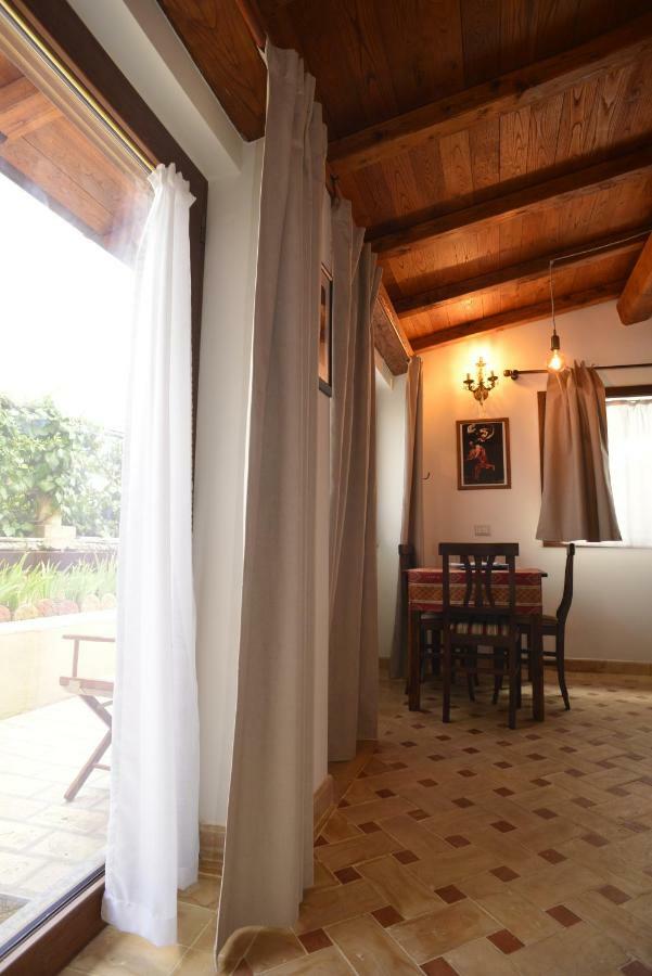 St. Petrus Et Aurelia Apartment Roma Ngoại thất bức ảnh